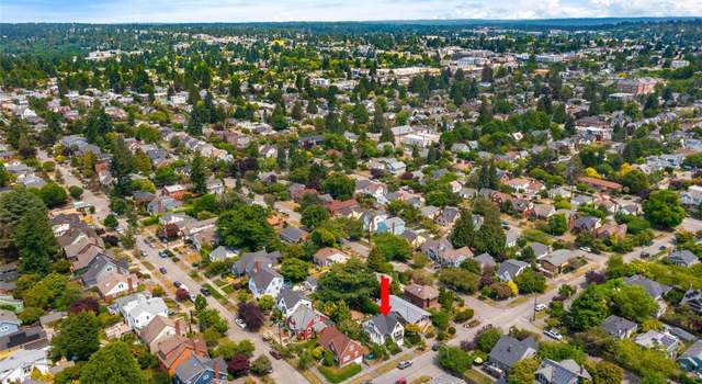 Photo of 912 NW 77th St, Seattle, WA 98117