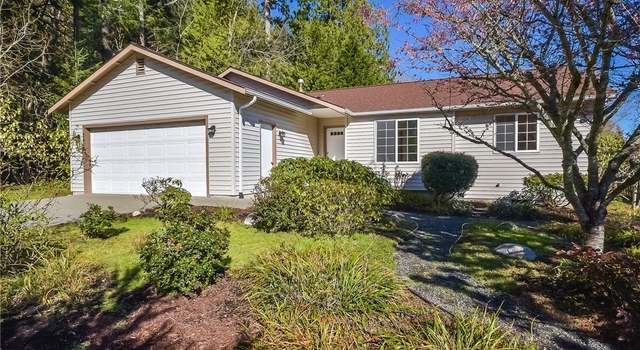 Photo of 2416 29th St, Anacortes, WA 98221