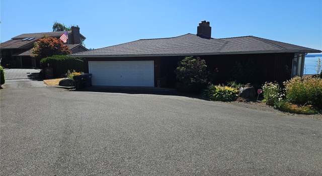 Photo of 47 Wallace St, Steilacoom, WA 98388