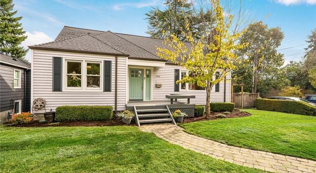 Photo of 7002 34th Ave NE, Seattle, WA 98115