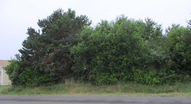 Photo of 384 Marine View Dr SW, Ocean Shores, WA 98569
