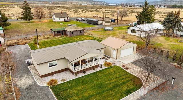 Photo of 104 NW Adrian Ave, Soap Lake, WA 98851