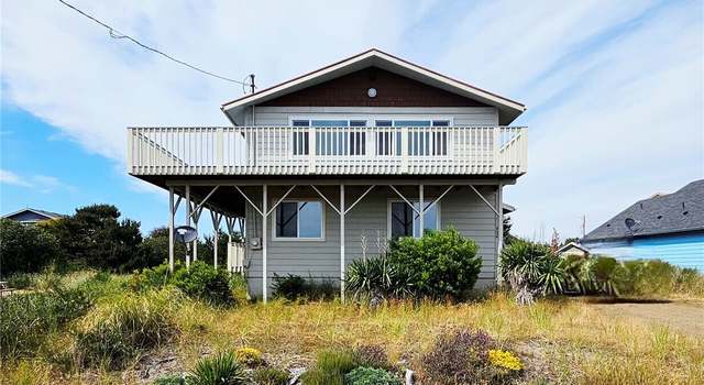 Photo of 934 Starfish Ct SW, Ocean Shores, WA 98569