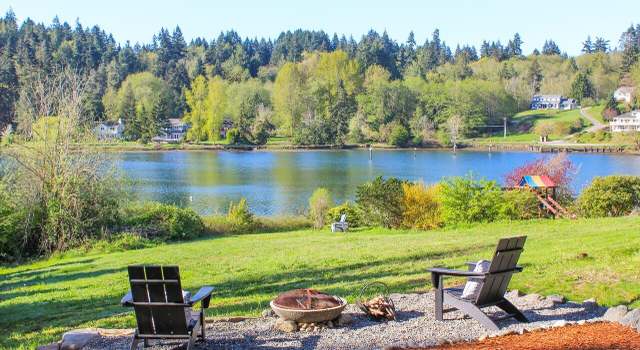 Photo of 202 Gowen Pl NW, Bainbridge Island, WA 98110