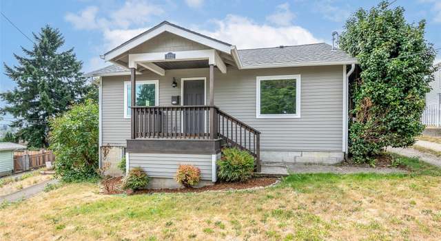 Photo of 3111 13th St, Bremerton, WA 98312