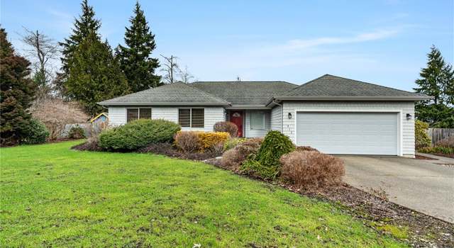 Photo of 912 Bell Dr, Cosmopolis, WA 98537