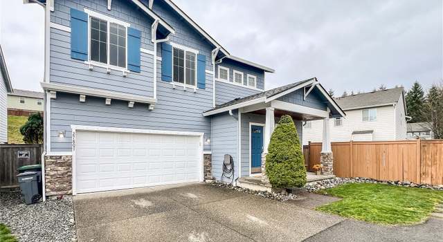 Photo of 27807 256th Ct SE, Maple Valley, WA 98038