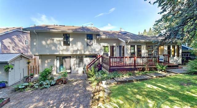 Photo of 23528 22nd Ave SE, Bothell, WA 98021