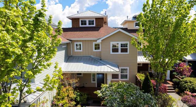 Photo of 20 Heron Rd, Port Ludlow, WA 98365