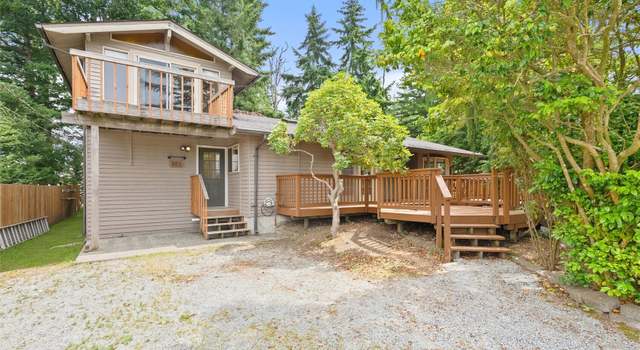 Photo of 383 E Piper Way, Camano Island, WA 98282