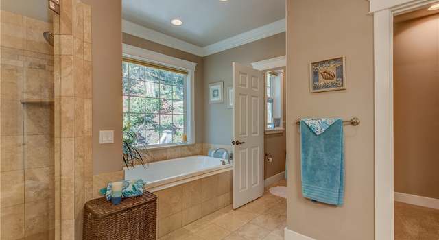 Photo of 314 Curtis Dr, Anacortes, WA 98221