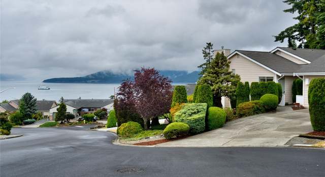 Photo of 4303 Glasgow Way, Anacortes, WA 98221