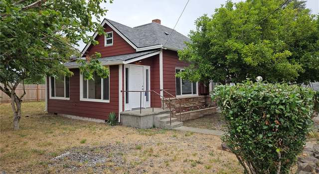 Photo of 307 E Roanoke St, Centralia, WA 98531
