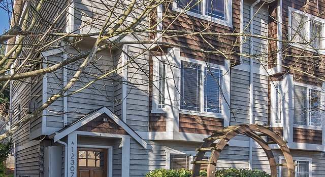 Photo of 12307 Roosevelt Way NE Unit A, Seattle, WA 98125