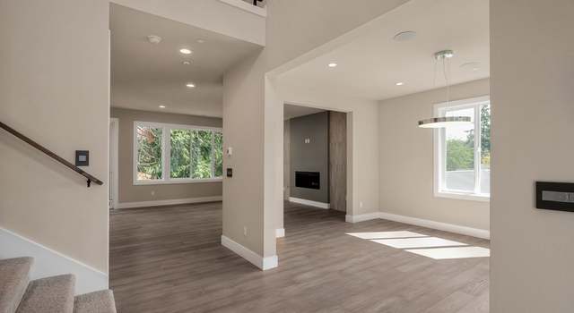 Photo of 8622 NE 134th Pl, Kirkland, WA 98034