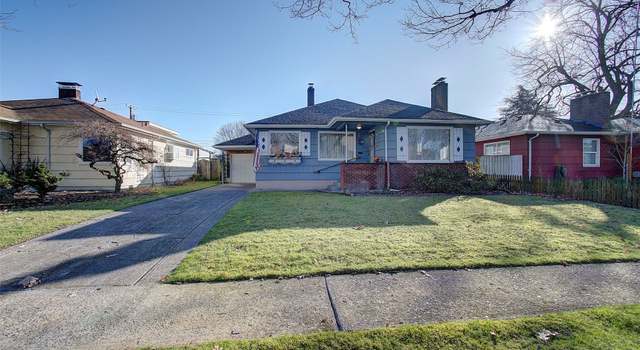 Photo of 910 22nd Ave, Longview, WA 98632