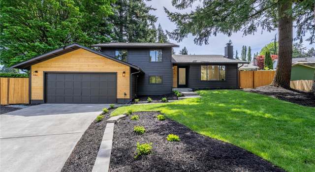 Photo of 416 221st St SW, Bothell, WA 98021