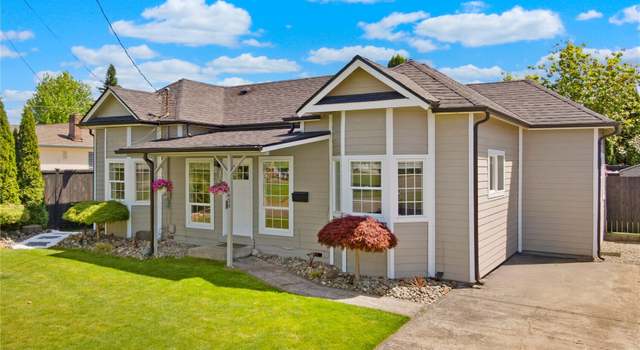 Photo of 1630 Hillcrest Ave, Enumclaw, WA 98022