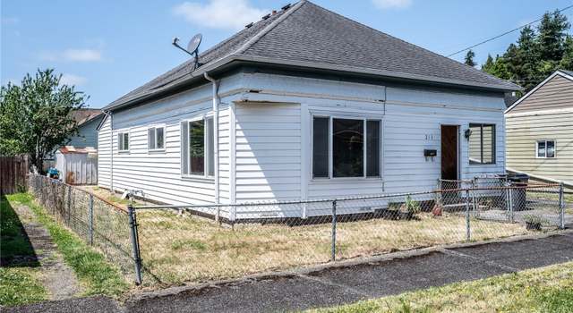 Photo of 213 Garfield St, Hoquiam, WA 98550