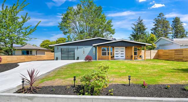 Photo of 3938 Cliffside Dr, Bellingham, WA 98226