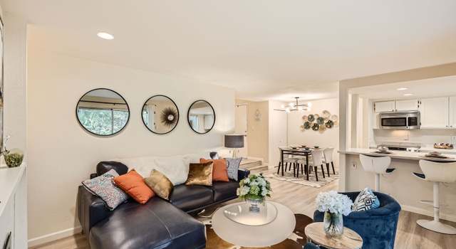 Photo of 4727 W Lake Sammamish Pkwy SE Unit B202, Issaquah, WA 98027