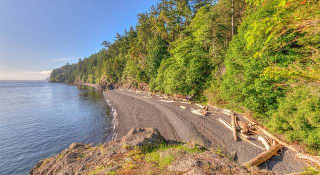 Photo of 2700 Raccoon Point Rd, Orcas Island, WA 98245