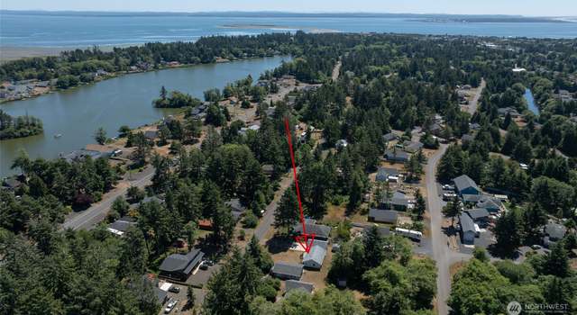 Photo of 649 Sollecks Ave SE, Ocean Shores, WA 98569