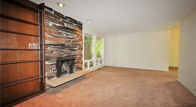 Photo of 12743 SE 63rd St, Bellevue, WA 98006
