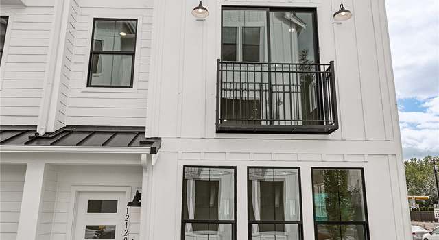 Photo of 12652 121st Street Ct E #120, Puyallup, WA 98374