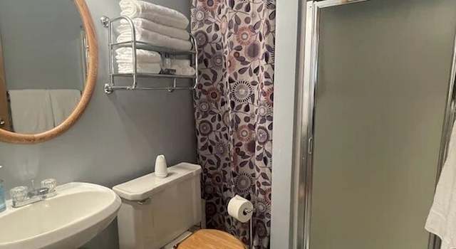 Photo of 4 Ruger Rd, Oroville, WA 98844