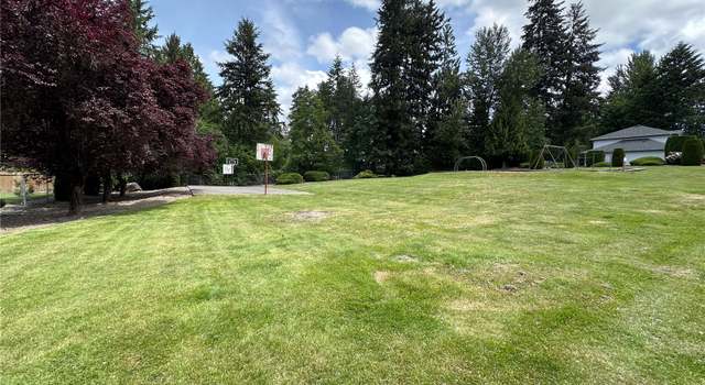 Photo of 9817 9819 148th Street Ct E, Puyallup, WA 98375