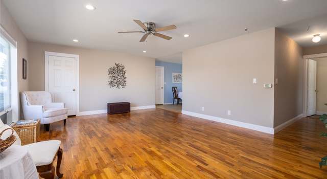 Photo of 2804 M Ave, Anacortes, WA 98221