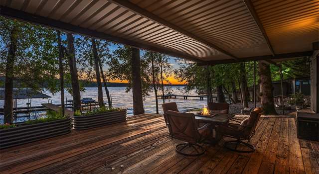 Photo of 23 BUNGALOW E Lake Sammamish Pkwy NE, Sammamish, WA 98074