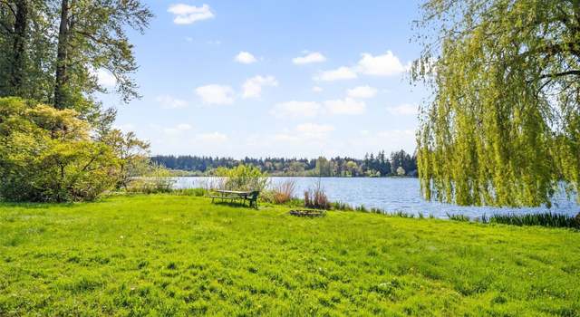Photo of 16538 SE 19th St, Bellevue, WA 98008