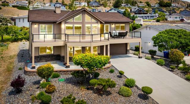 Photo of 205 Butte Rd, Chelan, WA 98816
