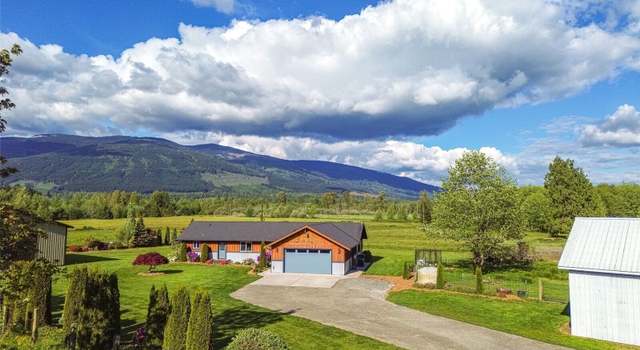 Photo of 965 Fruitdale Rd, Sedro Woolley, WA 98284