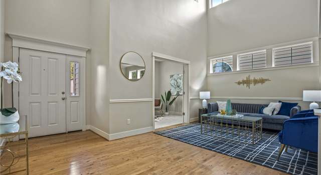Photo of 13020 112th Ave NE, Kirkland, WA 98034