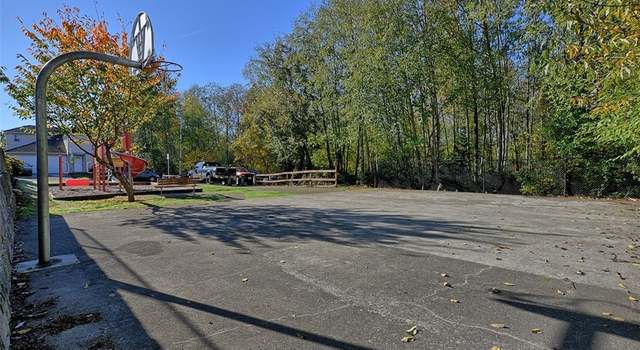 Photo of 9520 16th Dr W, Everett, WA 98204