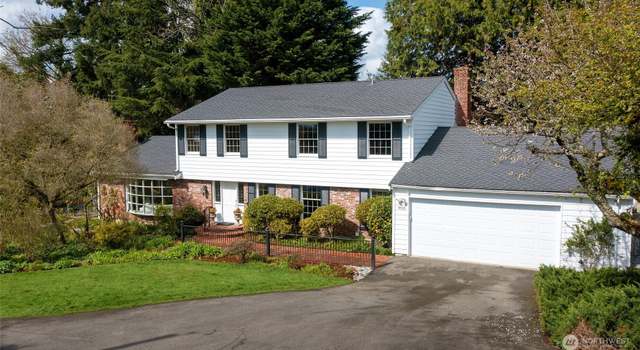 Photo of 9018 NE 38th Pl, Yarrow Point, WA 98004