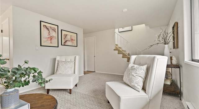 Photo of 20510 76th Ave W Unit B, Edmonds, WA 98026