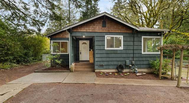 Photo of 215 Sunnyhill Rd W, Bremerton, WA 98312
