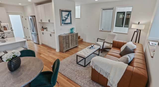 Photo of 215 24th Ave, Seattle, WA 98122