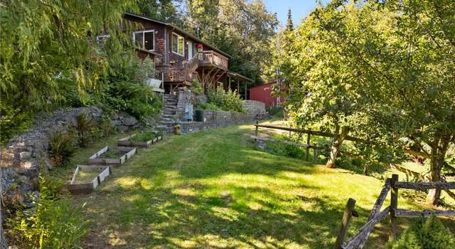 Photo of 14068 Crater Lake Rd, Anacortes, WA 98221