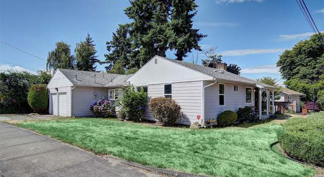 Photo of 3121 E McLoughlin Blvd, Vancouver, WA 98661