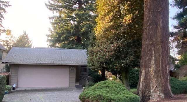 Photo of 719 95th Ave NE, Bellevue, WA 98004