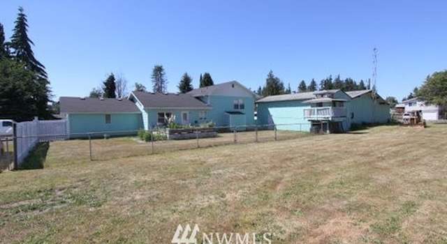 Photo of 10719 Woodland Ave E, Puyallup, WA 98373