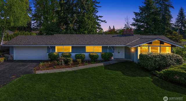 Photo of 8205 SE 71st St, Mercer Island, WA 98040