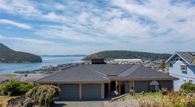 Photo of 4911 Heather Dr, Anacortes, WA 98221