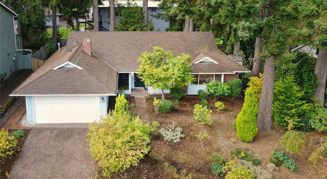 Photo of 2627 168th Ave NE, Bellevue, WA 98008