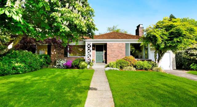 Photo of 1910 34th Ave W, Seattle, WA 98199